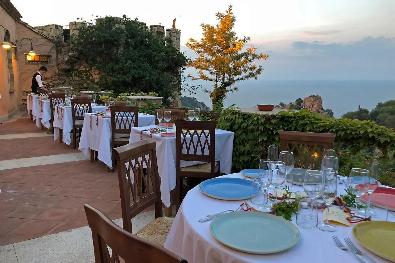 Hotel blau monte turri à Àrbatax